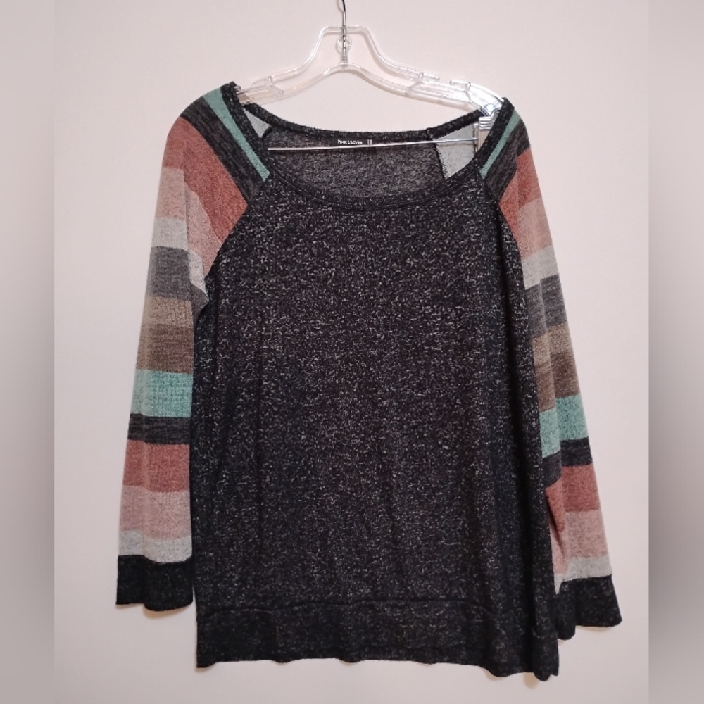 Pink Clover Striped Sleeve Black Sweater ~ M